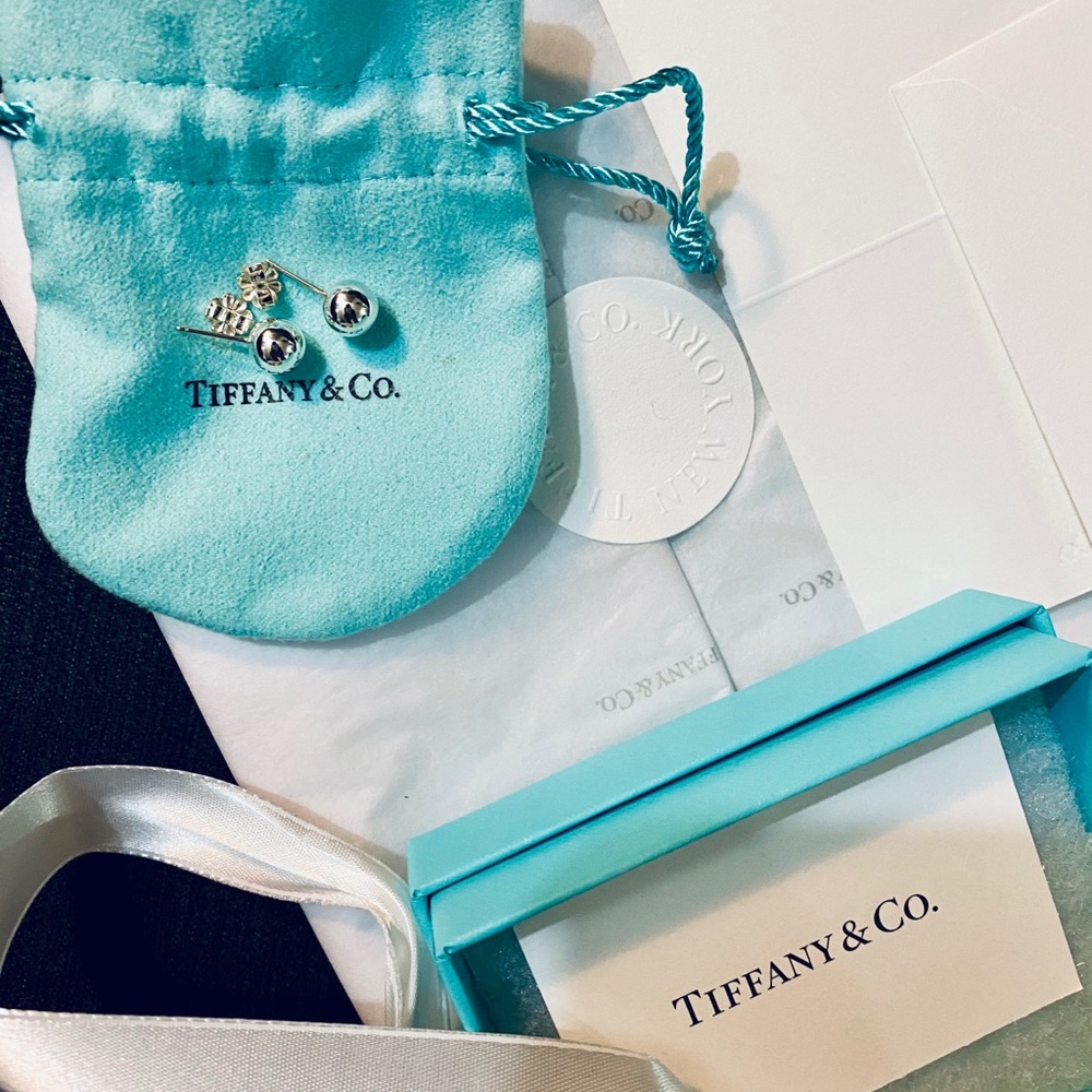 NWT Authentic Tiffany & Co. HardWear Ball Earings